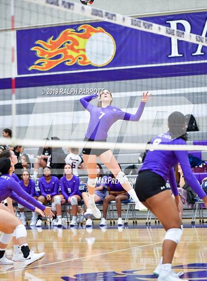 Thumbnail 3 in Pearland vs. Ridge Point photogallery.