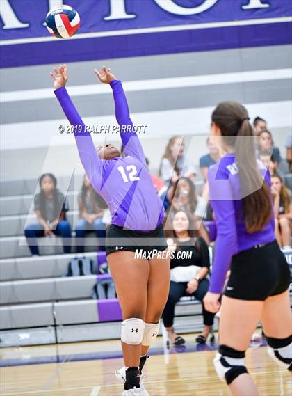 Thumbnail 2 in Pearland vs. Ridge Point photogallery.
