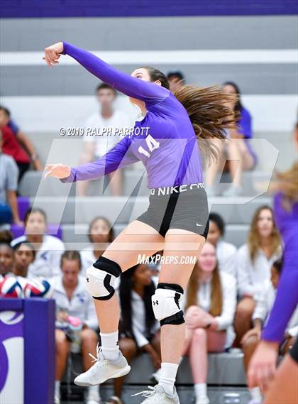 Thumbnail 3 in Pearland vs. Ridge Point photogallery.
