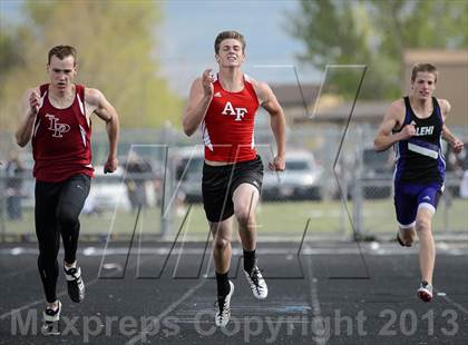 Thumbnail 1 in UHSAA Region 4 Championship photogallery.