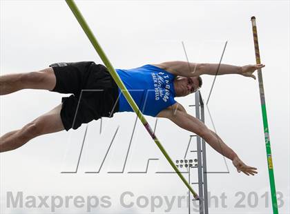 Thumbnail 2 in UHSAA Region 4 Championship photogallery.