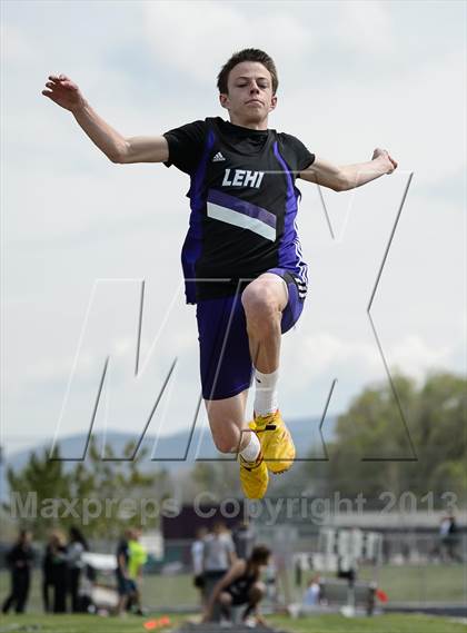 Thumbnail 3 in UHSAA Region 4 Championship photogallery.