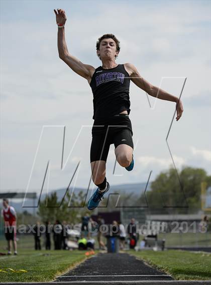 Thumbnail 2 in UHSAA Region 4 Championship photogallery.