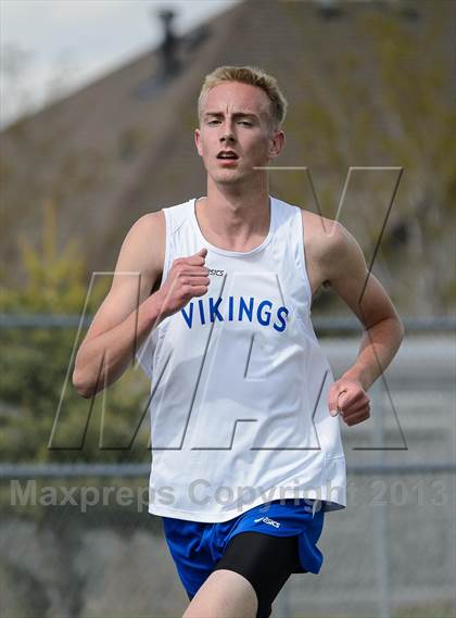 Thumbnail 2 in UHSAA Region 4 Championship photogallery.
