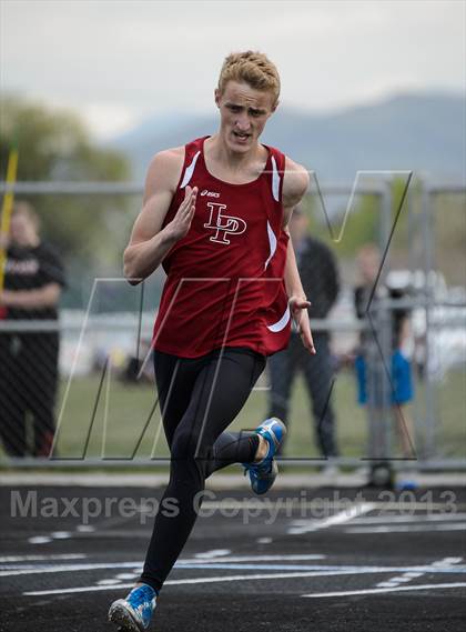 Thumbnail 2 in UHSAA Region 4 Championship photogallery.