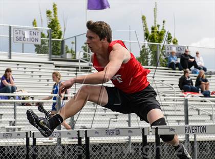 Thumbnail 1 in UHSAA Region 4 Championship photogallery.