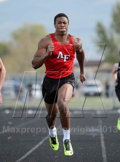 Thumbnail 2 in UHSAA Region 4 Championship photogallery.