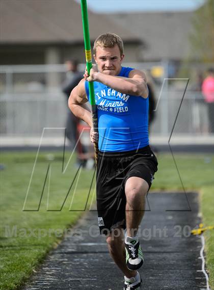Thumbnail 1 in UHSAA Region 4 Championship photogallery.