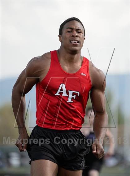 Thumbnail 3 in UHSAA Region 4 Championship photogallery.