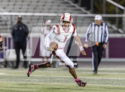 Thumbnail 3 in Trotwood-Madison @ Walsh Jesuit photogallery.