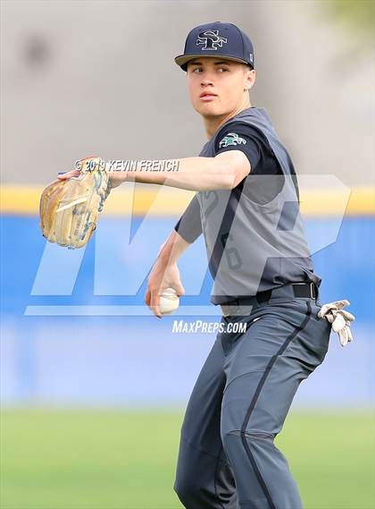 Thumbnail 2 in IMG Academy Black vs. Edmond Santa Fe (Coach Bob Invitational) photogallery.