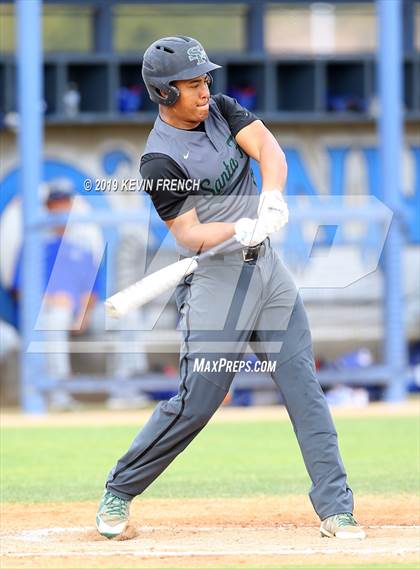 Thumbnail 2 in IMG Academy Black vs. Edmond Santa Fe (Coach Bob Invitational) photogallery.