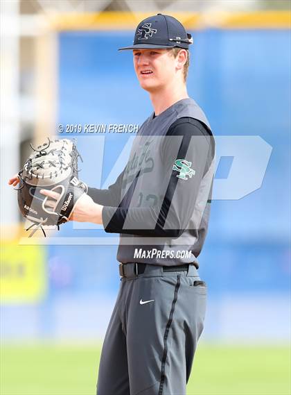 Thumbnail 3 in IMG Academy Black vs. Edmond Santa Fe (Coach Bob Invitational) photogallery.