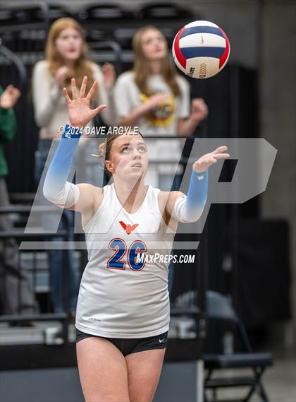 Thumbnail 3 in Timpview vs. Clearfield (UHSAA 5A Second Round) photogallery.