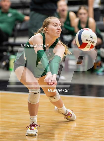 Thumbnail 3 in Timpview vs. Clearfield (UHSAA 5A Second Round) photogallery.