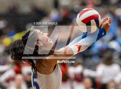 Thumbnail 3 in Timpview vs. Clearfield (UHSAA 5A Second Round) photogallery.