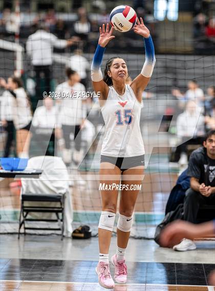 Thumbnail 2 in Timpview vs. Clearfield (UHSAA 5A Second Round) photogallery.