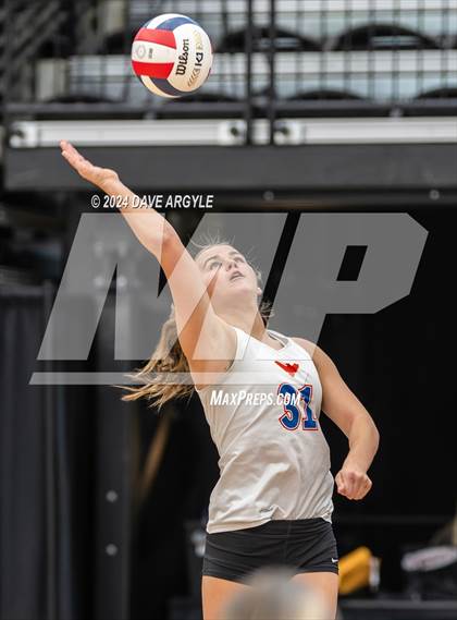 Thumbnail 1 in Timpview vs. Clearfield (UHSAA 5A Second Round) photogallery.