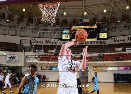 Thumbnail 2 in Rider vs. New Way Christian Academy (Fantasy of Lights) photogallery.