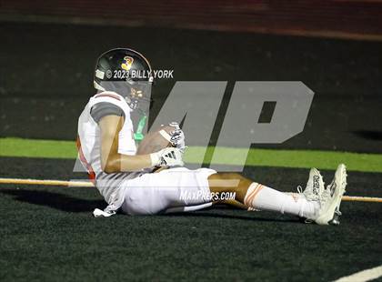 Thumbnail 3 in Grand Saline vs Cooper photogallery.