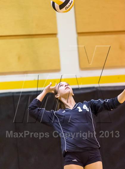 Thumbnail 3 in East Central vs.  Steele photogallery.