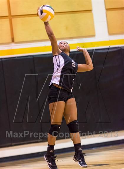 Thumbnail 2 in East Central vs.  Steele photogallery.