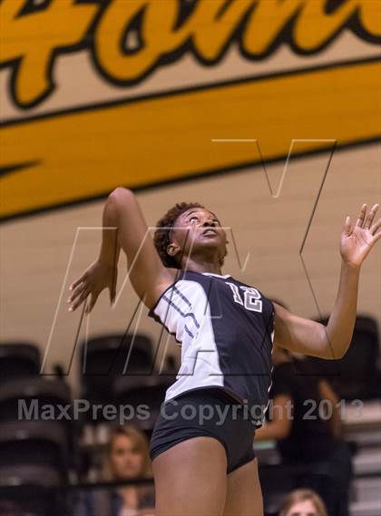 Thumbnail 3 in East Central vs.  Steele photogallery.