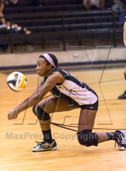 Thumbnail 3 in East Central vs.  Steele photogallery.