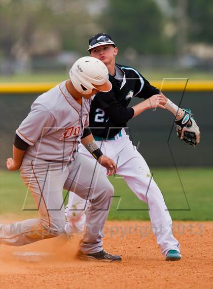 Thumbnail 3 in Dobie @ Pasadena Memorial photogallery.