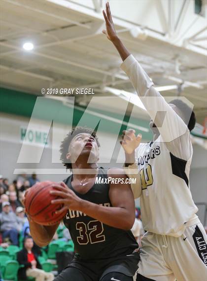 Thumbnail 3 in Edmond Memorial vs Midwest City photogallery.