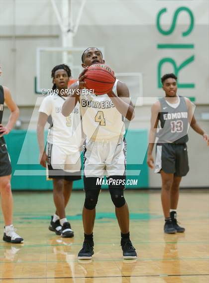 Thumbnail 3 in Edmond Memorial vs Midwest City photogallery.