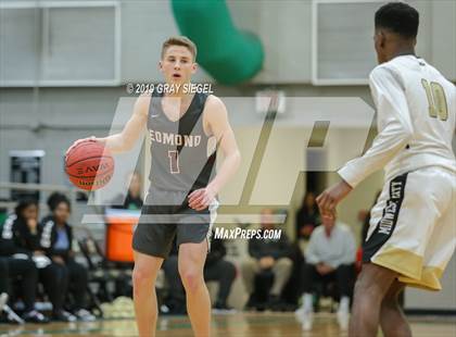 Thumbnail 1 in Edmond Memorial vs Midwest City photogallery.