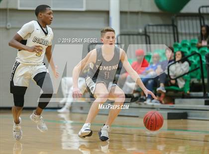 Thumbnail 3 in Edmond Memorial vs Midwest City photogallery.