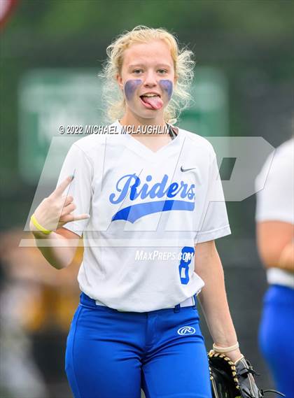 Thumbnail 3 in Ichabod Crane vs. Chenango Valley (NYSPHSAA Class B Final) photogallery.