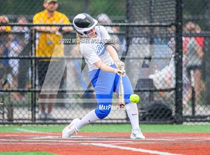 Thumbnail 2 in Ichabod Crane vs. Chenango Valley (NYSPHSAA Class B Final) photogallery.