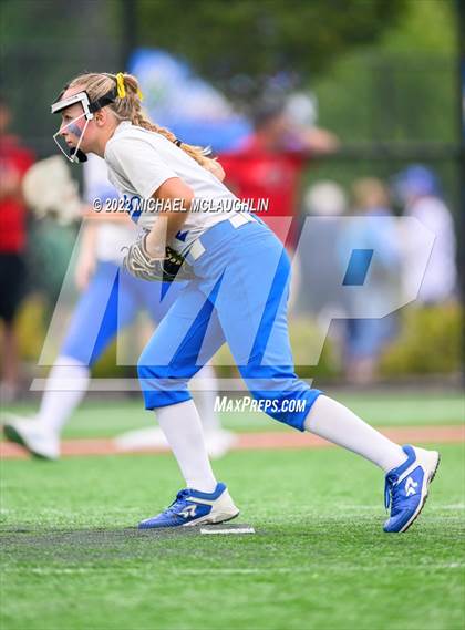 Thumbnail 2 in Ichabod Crane vs. Chenango Valley (NYSPHSAA Class B Final) photogallery.