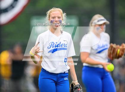 Thumbnail 2 in Ichabod Crane vs. Chenango Valley (NYSPHSAA Class B Final) photogallery.