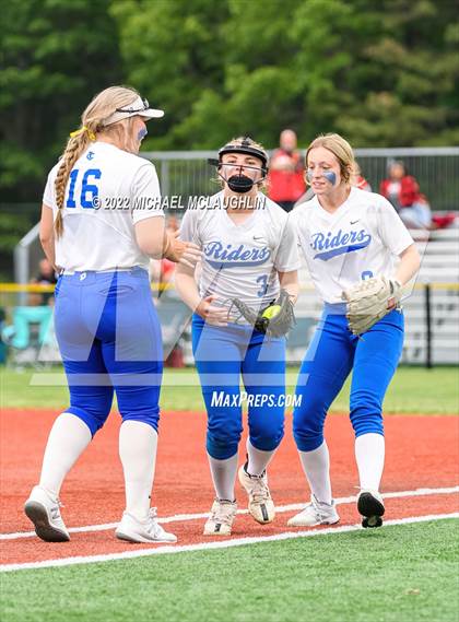 Thumbnail 1 in Ichabod Crane vs. Chenango Valley (NYSPHSAA Class B Final) photogallery.