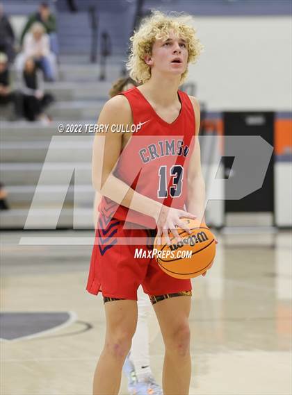 Thumbnail 2 in Crimson Cliffs vs. Skyridge (Falcon Classic) photogallery.