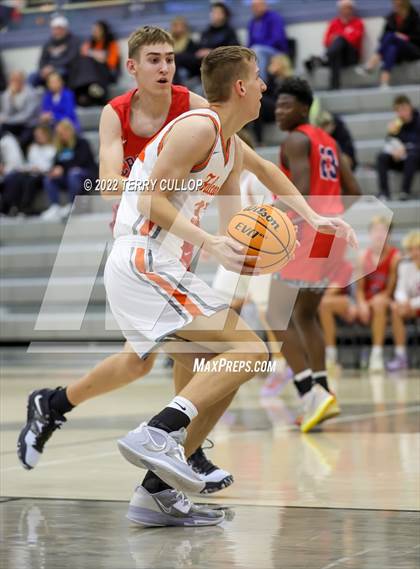 Thumbnail 3 in Crimson Cliffs vs. Skyridge (Falcon Classic) photogallery.