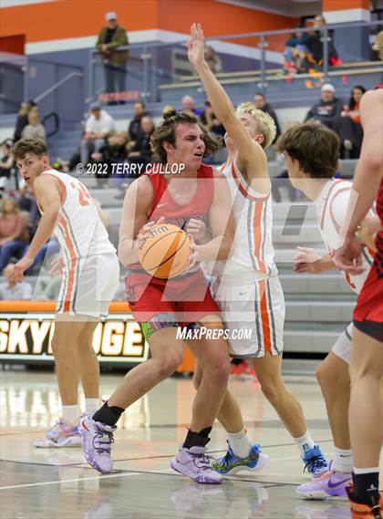 Thumbnail 2 in Crimson Cliffs vs. Skyridge (Falcon Classic) photogallery.
