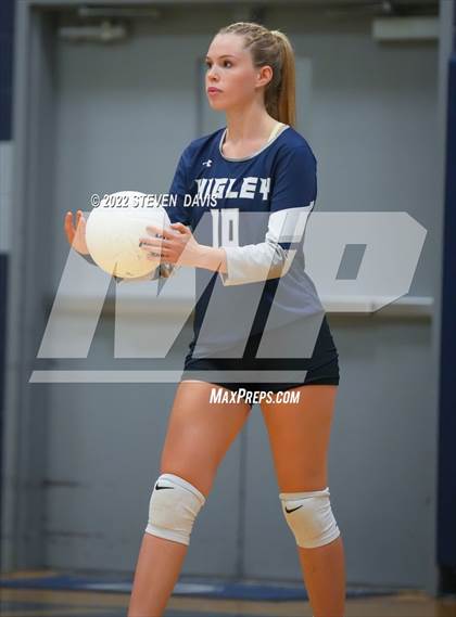 Thumbnail 1 in Mountain Pointe @ Higley photogallery.