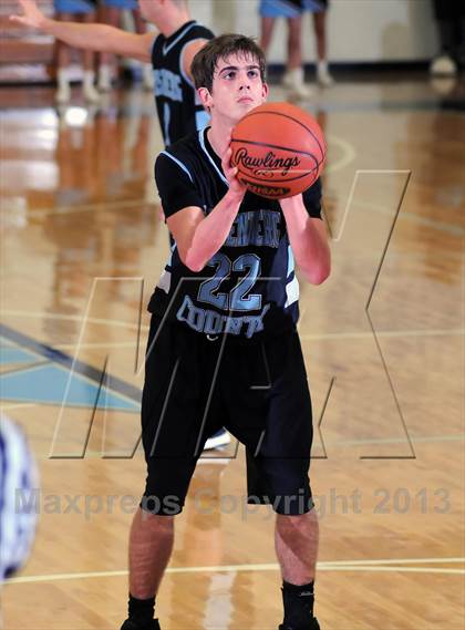 Thumbnail 1 in Muhlenberg County vs. McLean County photogallery.