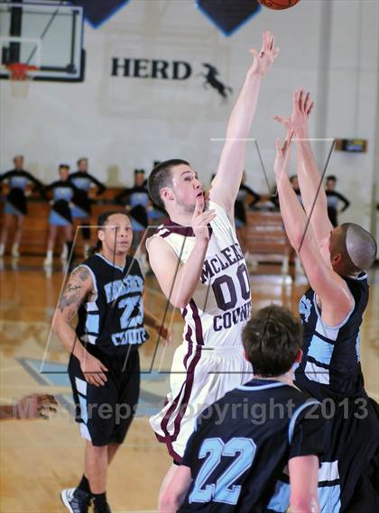 Thumbnail 2 in Muhlenberg County vs. McLean County photogallery.