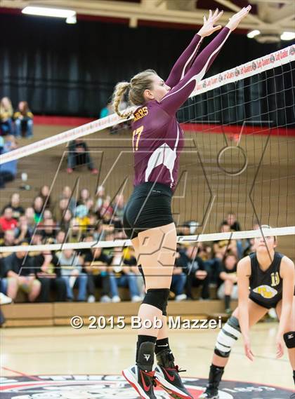 Thumbnail 2 in South Range vs. Crestview (OHSAA D3 Northeast Section 1 Final) photogallery.