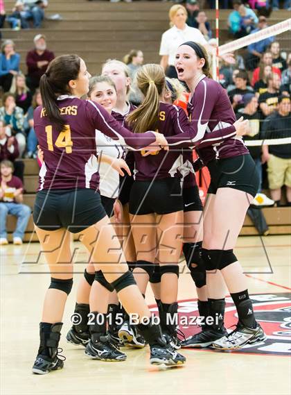Thumbnail 3 in South Range vs. Crestview (OHSAA D3 Northeast Section 1 Final) photogallery.
