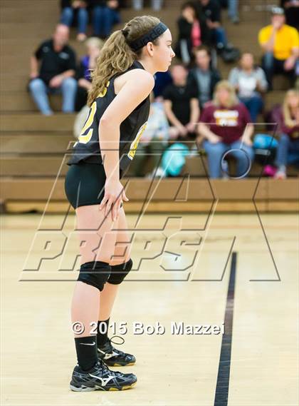 Thumbnail 1 in South Range vs. Crestview (OHSAA D3 Northeast Section 1 Final) photogallery.