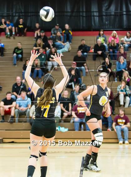 Thumbnail 1 in South Range vs. Crestview (OHSAA D3 Northeast Section 1 Final) photogallery.