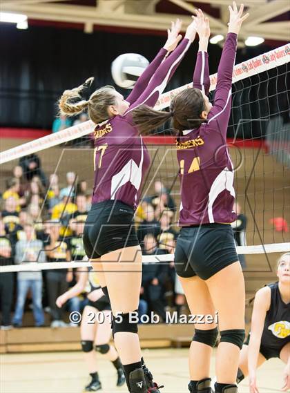 Thumbnail 3 in South Range vs. Crestview (OHSAA D3 Northeast Section 1 Final) photogallery.