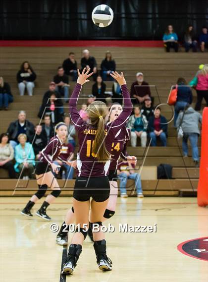 Thumbnail 1 in South Range vs. Crestview (OHSAA D3 Northeast Section 1 Final) photogallery.